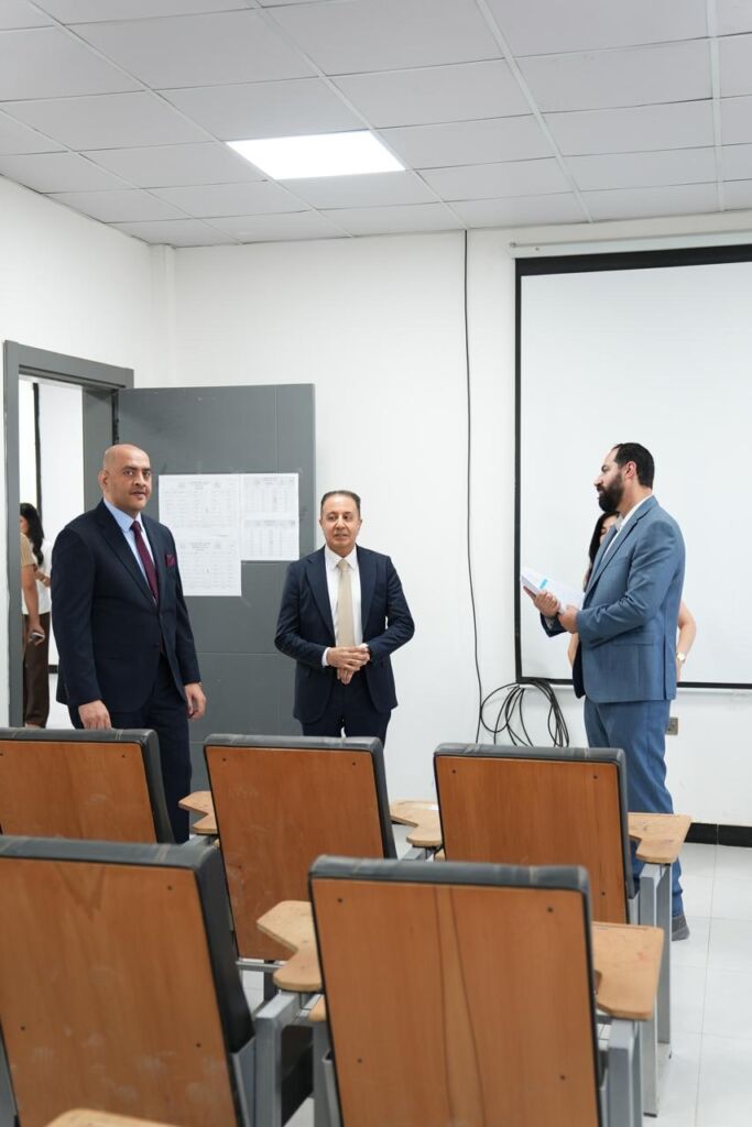 The First-Round Examinations Commence at the Technical Engineering College, with the University President Praising the Organizational Measures